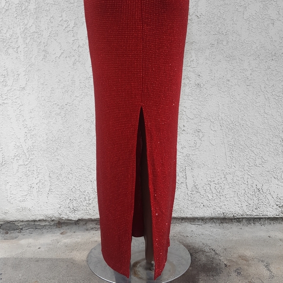 Red Sparkling Halter Gown - Picture 6 of 7